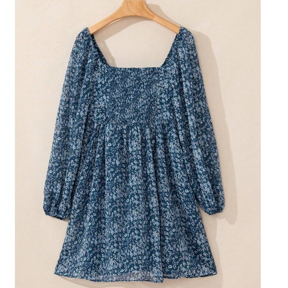 Boho Floral Print Bishop Sleeve Mini Dress - Picture 3 of 5